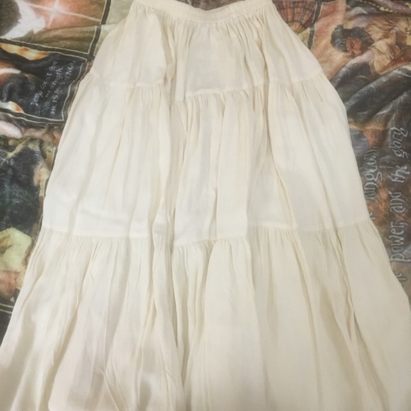 Flowy bohemian maxi skirt - Picture 4 of 4